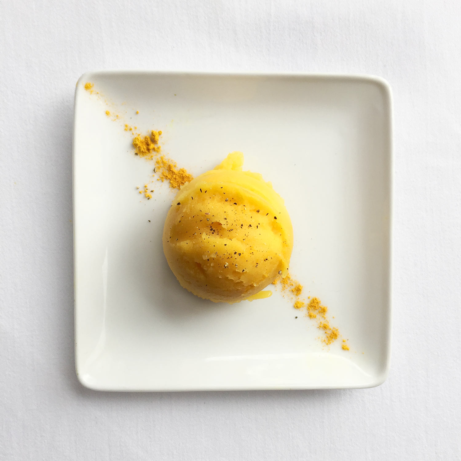 MANGO GOLDEN ICE CREAM MANGO GOLDEN ICE CREAM